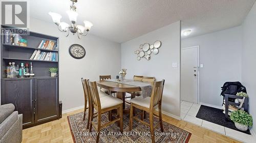 2501 - 10 Tangreen Court, Toronto (Newtonbrook West), ON - Indoor Photo Showing Dining Room