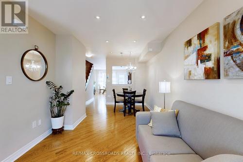 53 Shady Oaks Avenue, Markham (Cornell), ON - Indoor Photo Showing Living Room