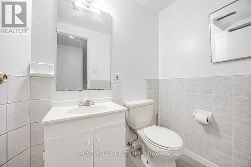 7 - 353 Driftwood Avenue, Toronto (Black Creek), ON - Indoor Photo Showing Bathroom