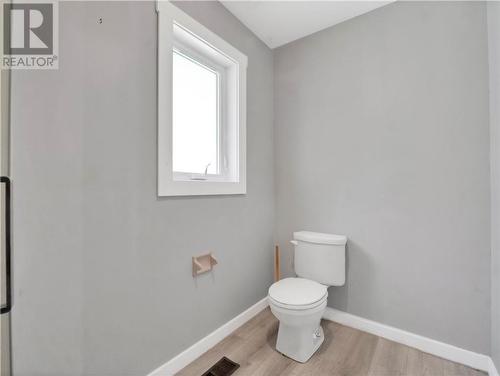 459 Front Mountain Road, Moncton, NB - Indoor Photo Showing Bathroom