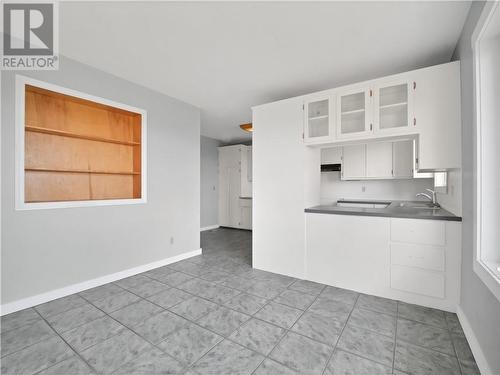 459 Front Mountain Road, Moncton, NB - Indoor Photo Showing Kitchen