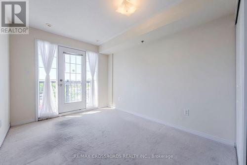 25D Hobson Avenue, Toronto (Victoria Village), ON - Indoor Photo Showing Other Room