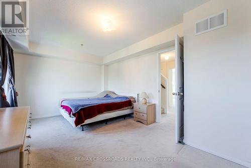 25D Hobson Avenue, Toronto (Victoria Village), ON - Indoor Photo Showing Bedroom