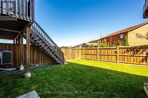 25D Hobson Avenue, Toronto (Victoria Village), ON - Outdoor