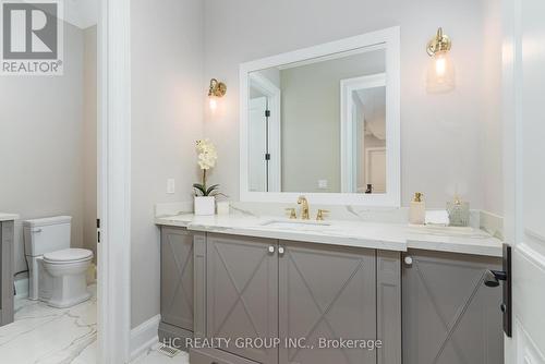 79 Denham Drive, Richmond Hill, ON - Indoor Photo Showing Bathroom