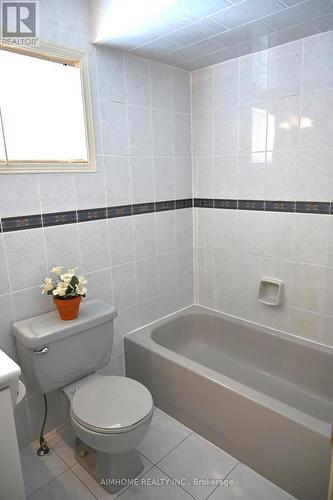 5241 Cinnamon Road, Mississauga (East Credit), ON - Indoor Photo Showing Bathroom