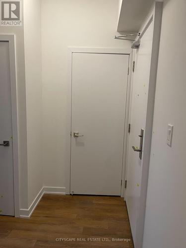 507 - 2433 Dufferin Street W, Toronto (Briar Hill-Belgravia), ON - Indoor Photo Showing Other Room