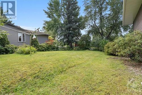 2376 Ogilvie Road, Ottawa, ON - Outdoor