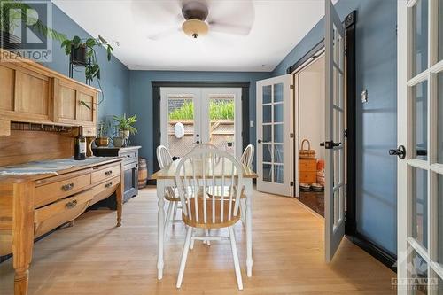 2376 Ogilvie Road, Ottawa, ON - Indoor Photo Showing Dining Room