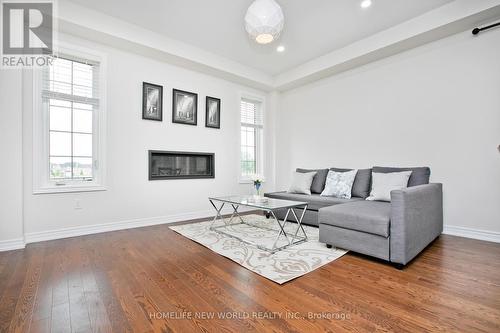 26 Read Street, Aurora, ON - Indoor Photo Showing Living Room With Fireplace