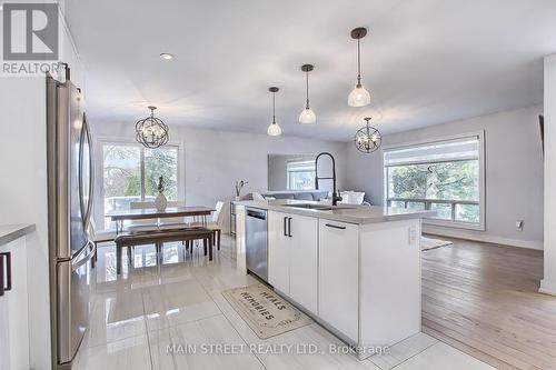 1 Hillavon Drive S, Toronto (Princess-Rosethorn), ON - Indoor Photo Showing Kitchen With Upgraded Kitchen