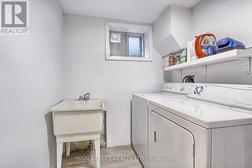 1 Hillavon Drive S, Toronto (Princess-Rosethorn), ON - Indoor Photo Showing Laundry Room