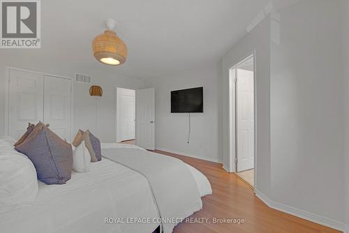 24 Wuthering Heights Road, Toronto (Rouge), ON - Indoor Photo Showing Bedroom