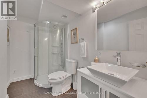 24 Wuthering Heights Road, Toronto (Rouge), ON - Indoor Photo Showing Bathroom