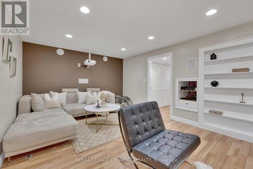 24 Wuthering Heights Road, Toronto (Rouge), ON - Indoor