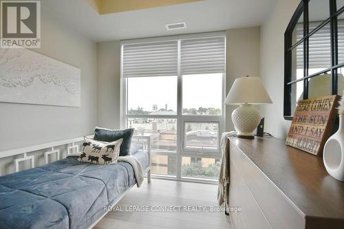 405 - 111 Worsley Street, Barrie (City Centre), ON - Indoor Photo Showing Bedroom