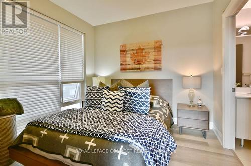 405 - 111 Worsley Street, Barrie (City Centre), ON - Indoor Photo Showing Bedroom