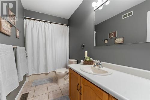 159 Pleasant View Drive, Pembroke, ON - Indoor Photo Showing Bathroom