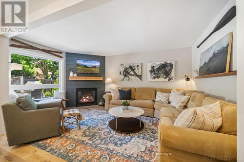 56 Moffat Crescent, Aurora, ON - Indoor Photo Showing Living Room With Fireplace