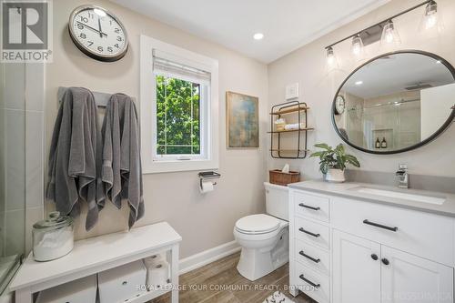 56 Moffat Crescent, Aurora, ON - Indoor Photo Showing Bathroom