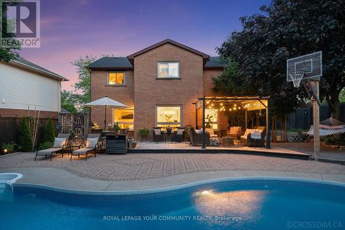 56 Moffat Crescent, Aurora (Aurora Heights), ON - Outdoor With In Ground Pool