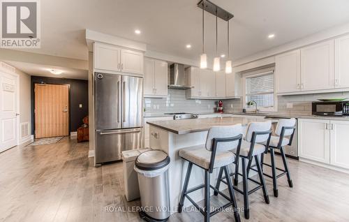 303 - 249 Grey Silo Road, Waterloo, ON - Indoor Photo Showing Kitchen With Stainless Steel Kitchen With Upgraded Kitchen