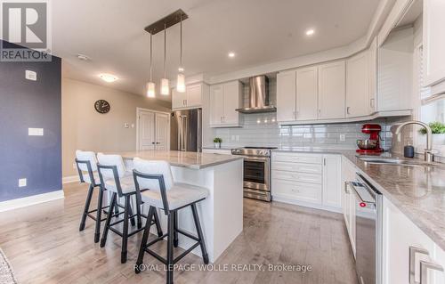 303 - 249 Grey Silo Road, Waterloo, ON - Indoor Photo Showing Kitchen With Upgraded Kitchen