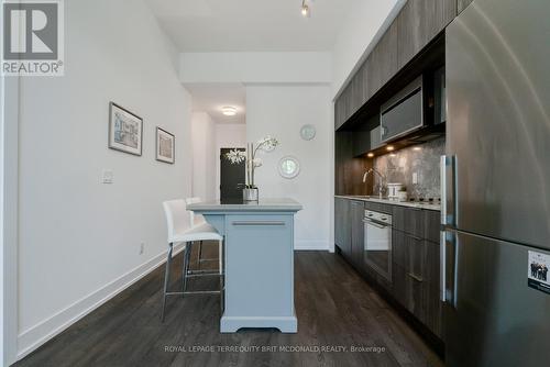 644 - 25 Adra Grado Way, Toronto (Bayview Village), ON - Indoor Photo Showing Kitchen