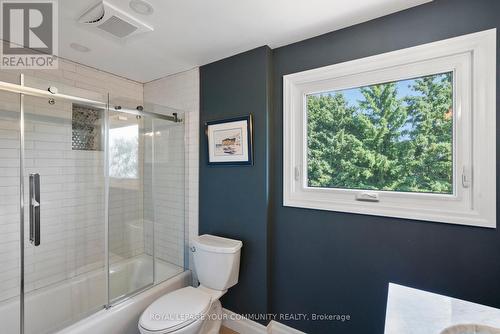 114 Devins Drive, Aurora (Aurora Heights), ON - Indoor Photo Showing Bathroom