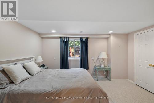 114 Devins Drive, Aurora (Aurora Heights), ON - Indoor Photo Showing Bedroom