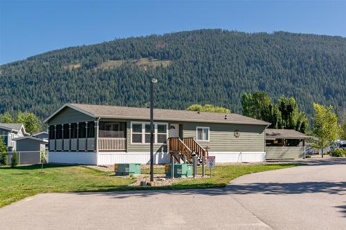 33-4811 10A Avenue, Salmon Arm, BC 