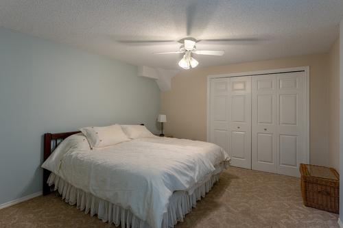 28-2200 Gordon Drive, Kelowna, BC - Indoor Photo Showing Bedroom