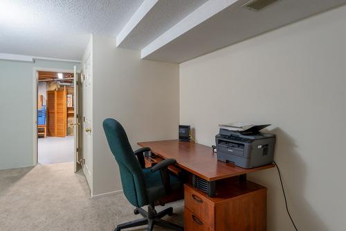 28-2200 Gordon Drive, Kelowna, BC - Indoor Photo Showing Office