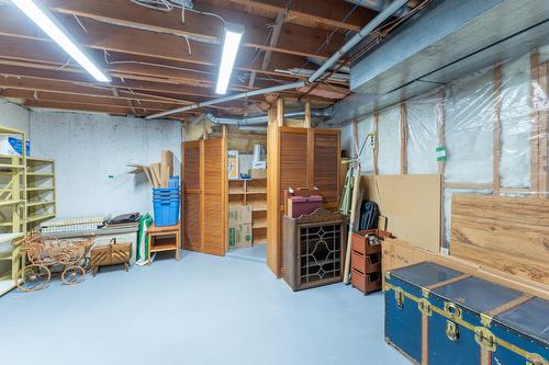 28-2200 Gordon Drive, Kelowna, BC - Indoor Photo Showing Basement