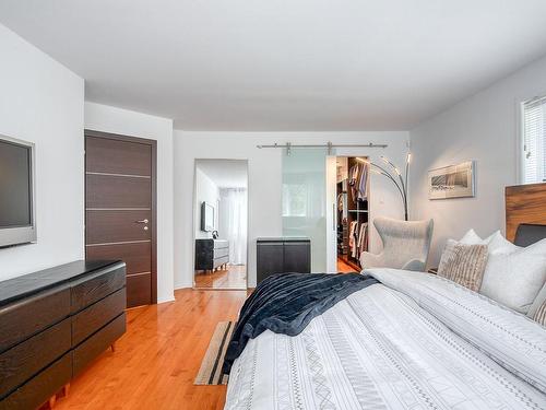 Master bedroom - 356B Ch. Du Richelieu, Saint-Basile-Le-Grand, QC - Indoor Photo Showing Bedroom