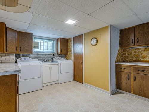 Laundry room - 810 Rue St-Alexandre, Longueuil (Le Vieux-Longueuil), QC - Indoor Photo Showing Laundry Room