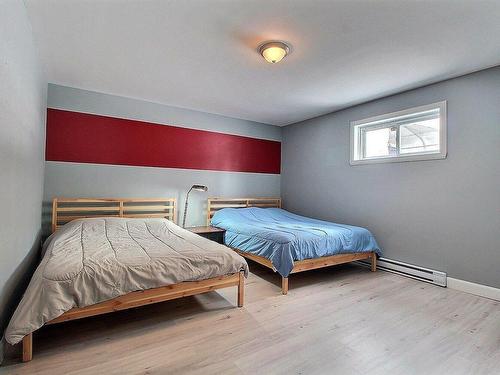 Bedroom - 194 Rue René, Saint-Raymond, QC - Indoor Photo Showing Bedroom