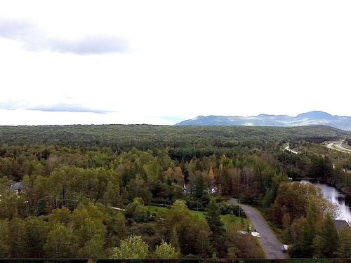 View - Ch. Du Roy, Saint-Étienne-De-Bolton, QC 