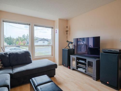 989 Douglas Ave, Nanaimo, BC 