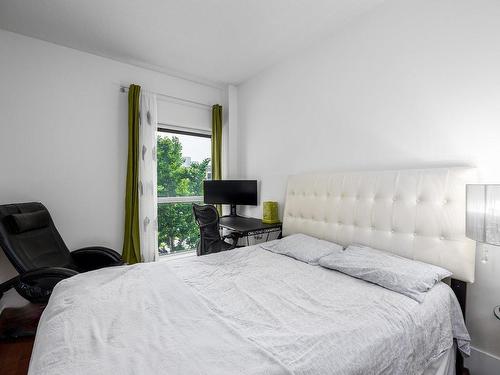 Bedroom - 203-801 Rue De La Commune E., Montréal (Ville-Marie), QC - Indoor Photo Showing Bedroom