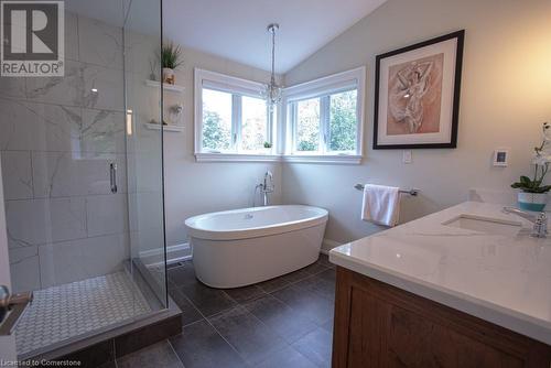 263 Riverbank Drive, Cambridge, ON - Indoor Photo Showing Bathroom