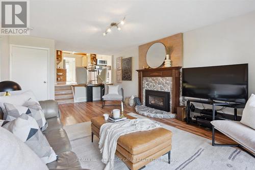 980 Essa Crescent, Pickering, ON - Indoor Photo Showing Living Room With Fireplace