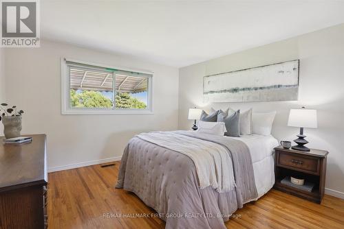 980 Essa Crescent, Pickering, ON - Indoor Photo Showing Bedroom