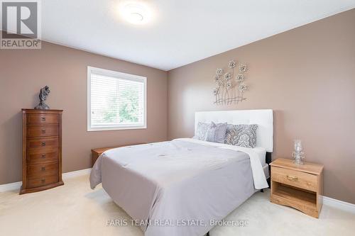 21 Duval Drive, Barrie, ON - Indoor Photo Showing Bedroom