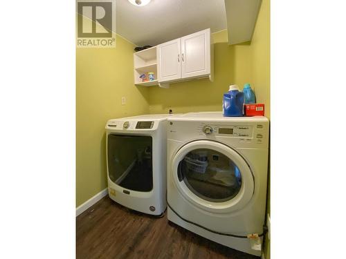 315 Alberta Place, Prince Rupert, BC - Indoor Photo Showing Laundry Room