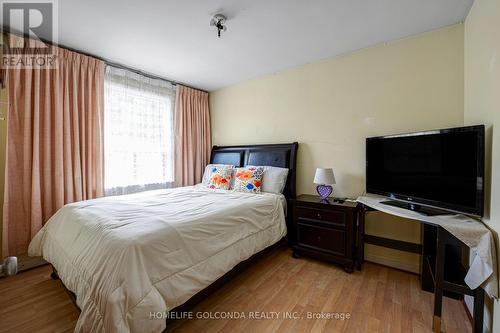 23 Rambler Place, Toronto (Glenfield-Jane Heights), ON - Indoor Photo Showing Bedroom