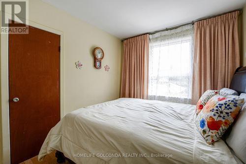 23 Rambler Place, Toronto (Glenfield-Jane Heights), ON - Indoor Photo Showing Bedroom