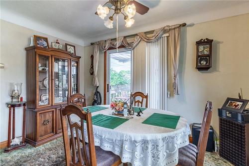 5473 Hillsdale Avenue, Niagara Falls, ON - Indoor Photo Showing Dining Room