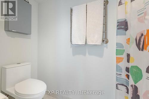 1301 - 200 Victoria Street, Toronto, ON - Indoor Photo Showing Bathroom