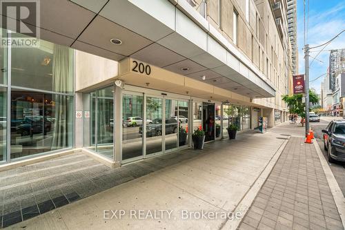 1301 - 200 Victoria Street, Toronto (Church-Yonge Corridor), ON -  Photo Showing Other Room